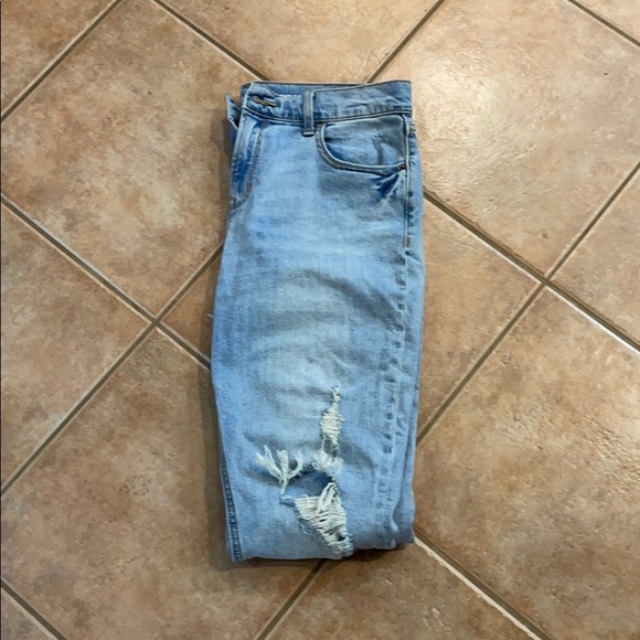 Old Navy Boyfriend Straight Jeans - Picture 1 of 4